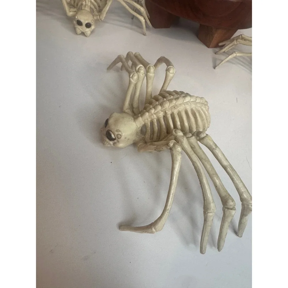 Halloween Skeleton‎ Spider Lot of 4 Creepy Skeleton Spiders Spooky Decor
